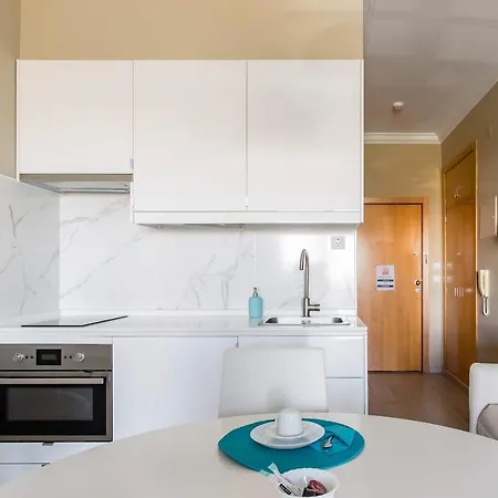 House * 埃里塞拉